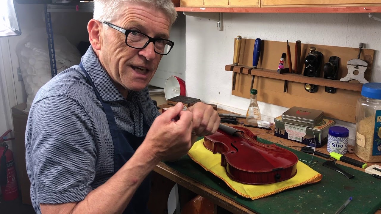 Fitting a Wittner Tailpiece