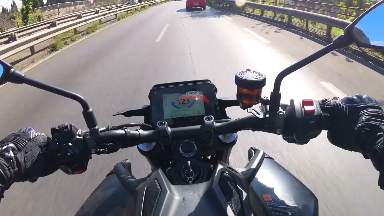 TEST RIDE YAMAHA MT09 2025! ILLEGALE!!🤯