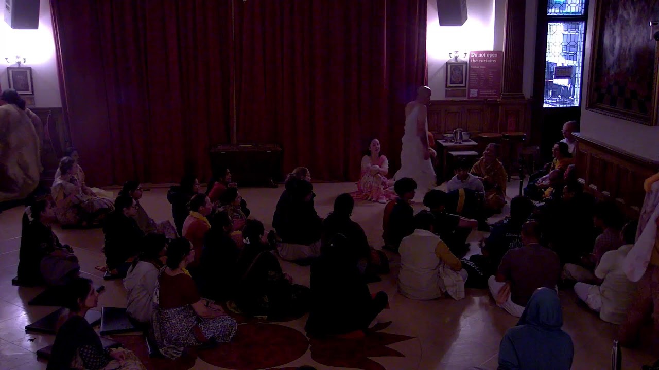 Bhaktivedanta Manor | Darshan