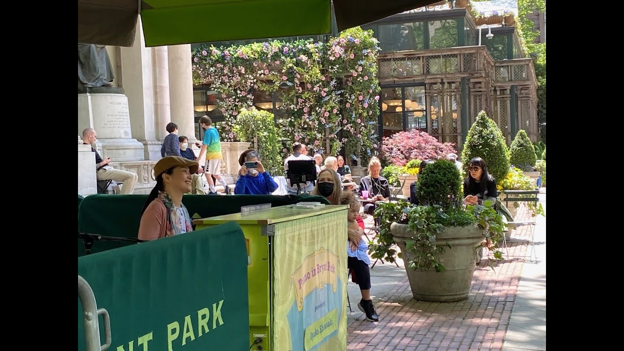 Piano in Bryant Park 2021 - Ayako Shirasaki (白崎彩子) solo piano
