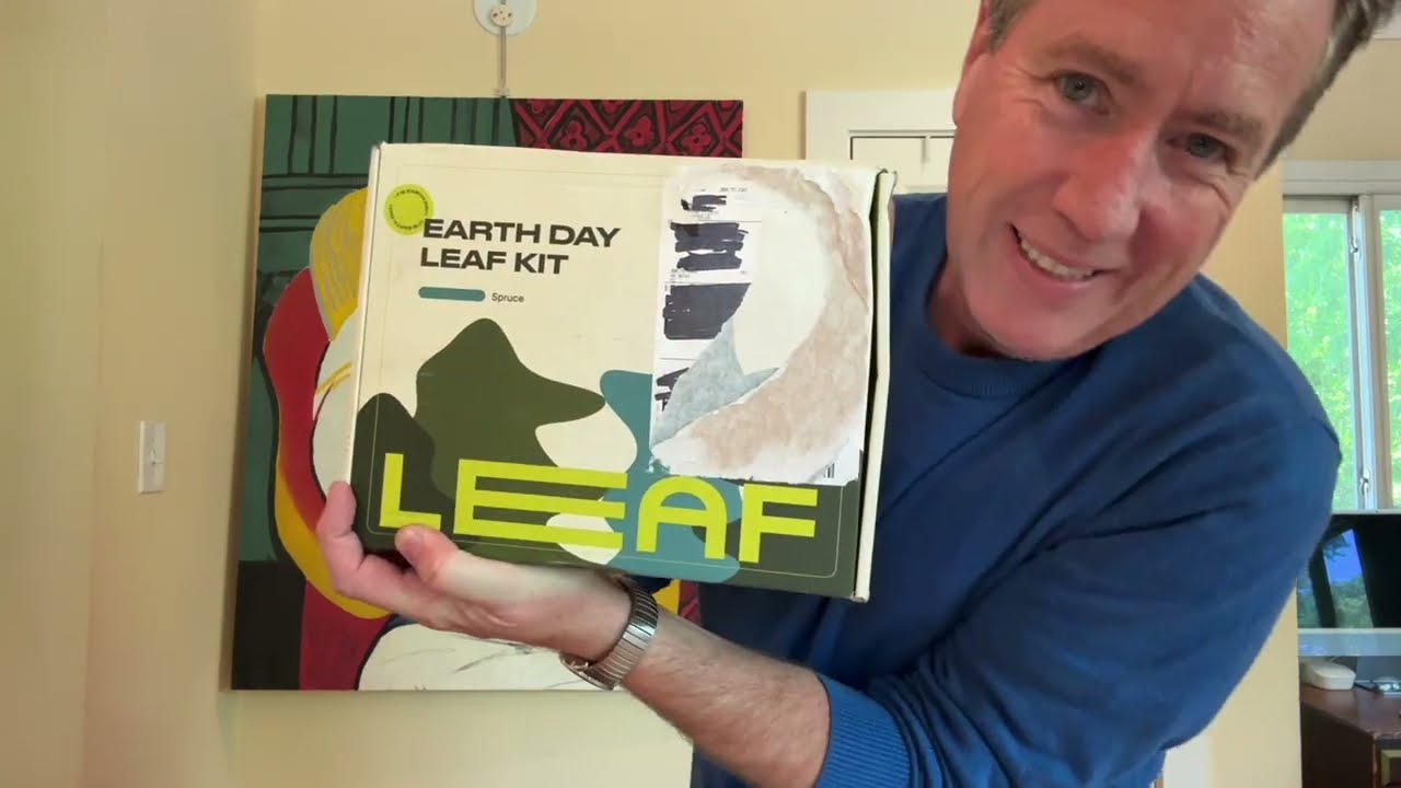 Unboxing the Leaf Shave ‘Spruce’ Giveaway Box of Goodies!