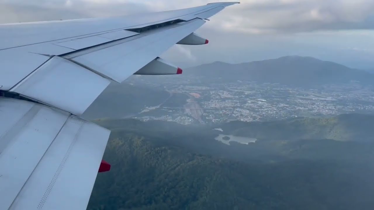 [Unedited] Landing at Hong Kong International Airport