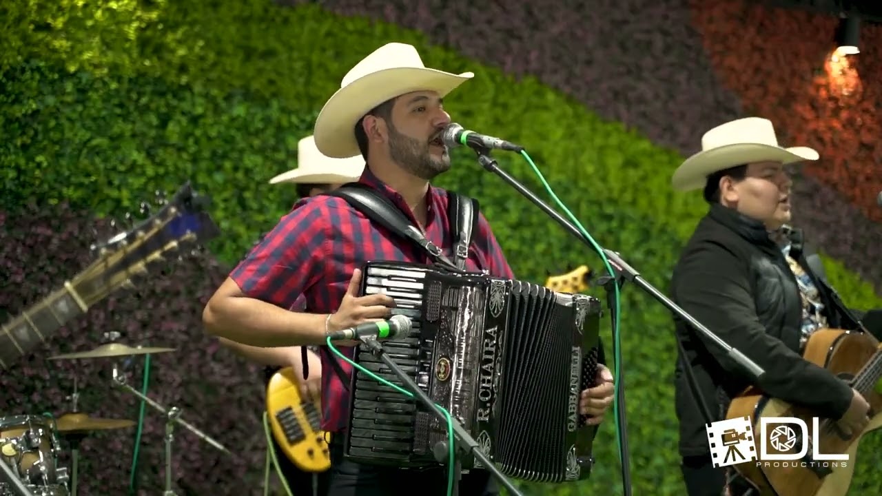 EL CAIMAN - LOS CABALLEROS (CORRIDOS EN VIVO 2023)