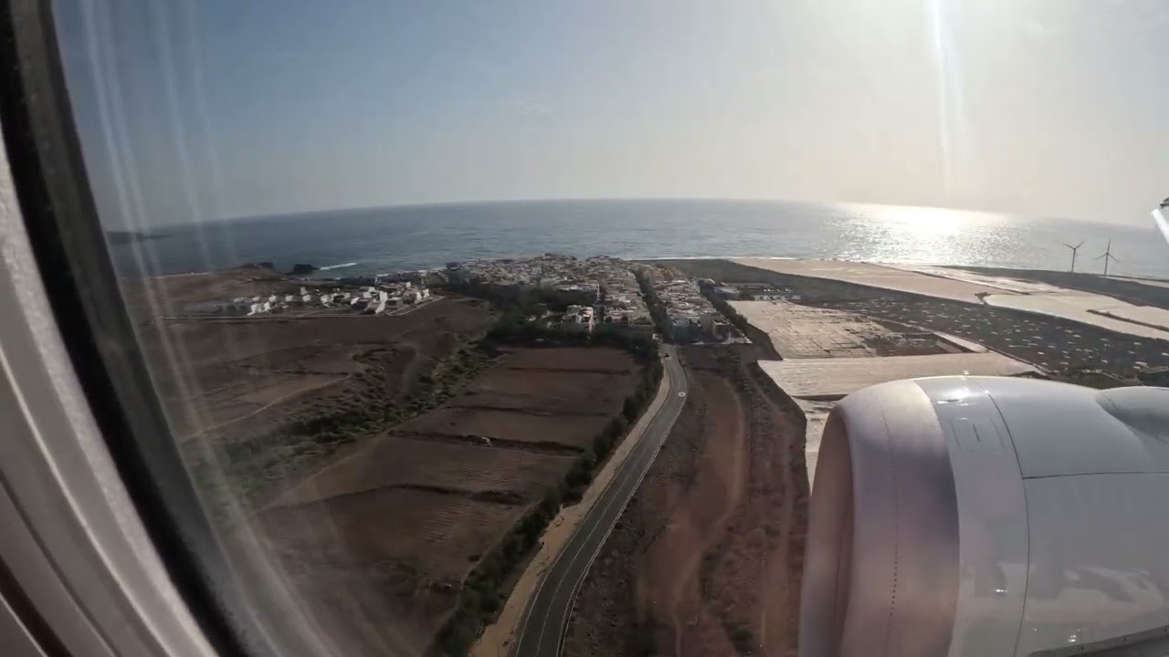 Coming into Land Las Palmas Airport