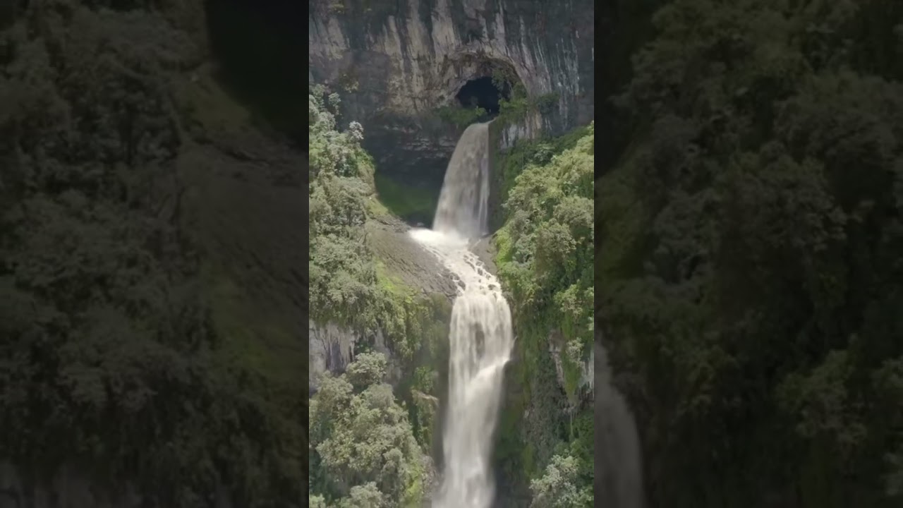 #creciente #rios #cascadas #fuerzanatural #santander #colombia #viajes #velez #viral #bucaramanga