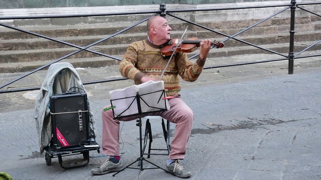 Florence Street Music Rom Draculas