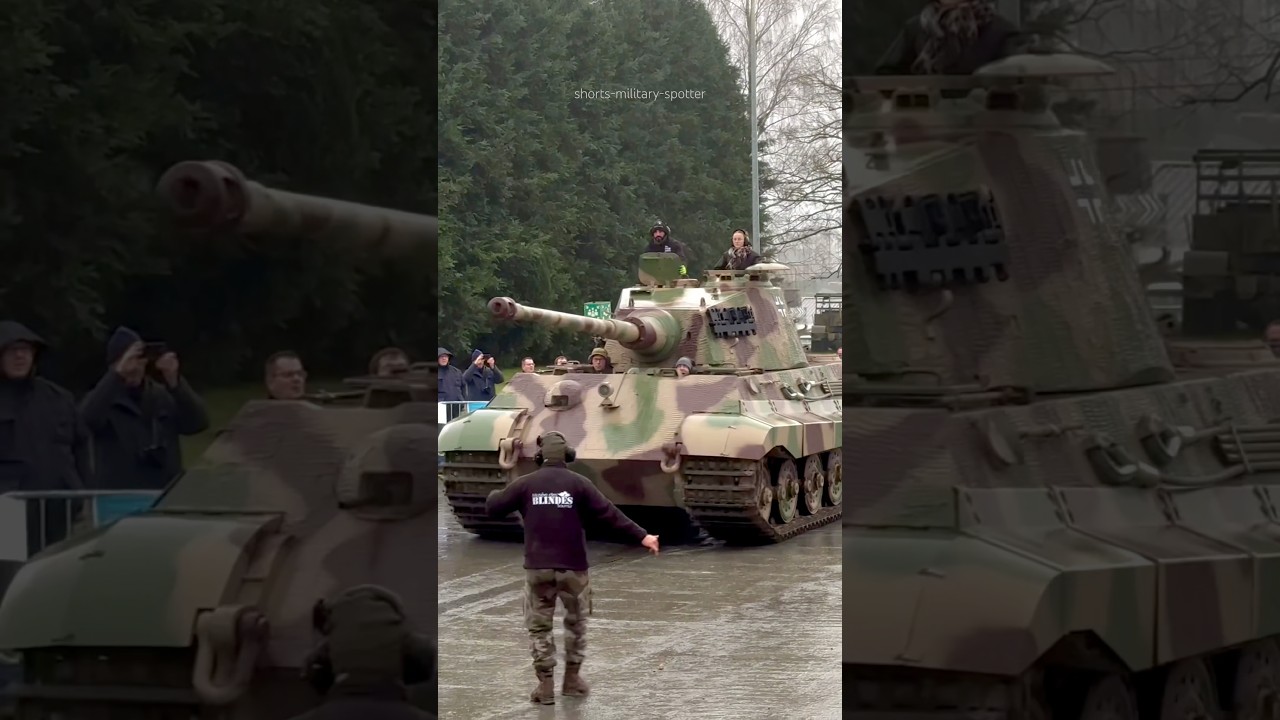 Impressive turning Tiger II „King Tiger“ 