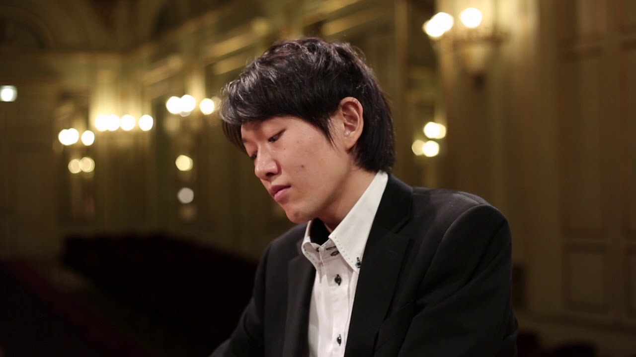 Takuya Otaki plays Béla Bartók - 3 Hungarian Folksongs from Csik, Sz.35a