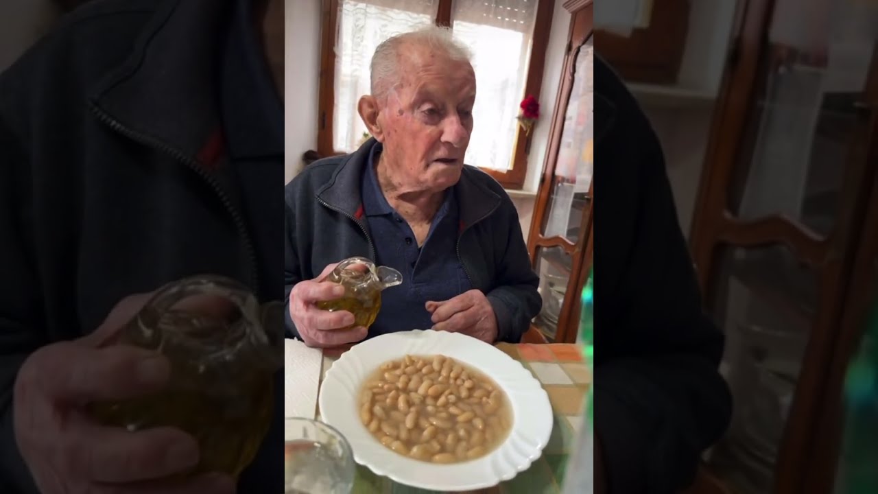 Nonno Faustino non può mangiare in pace 🐊🔥😂🐊