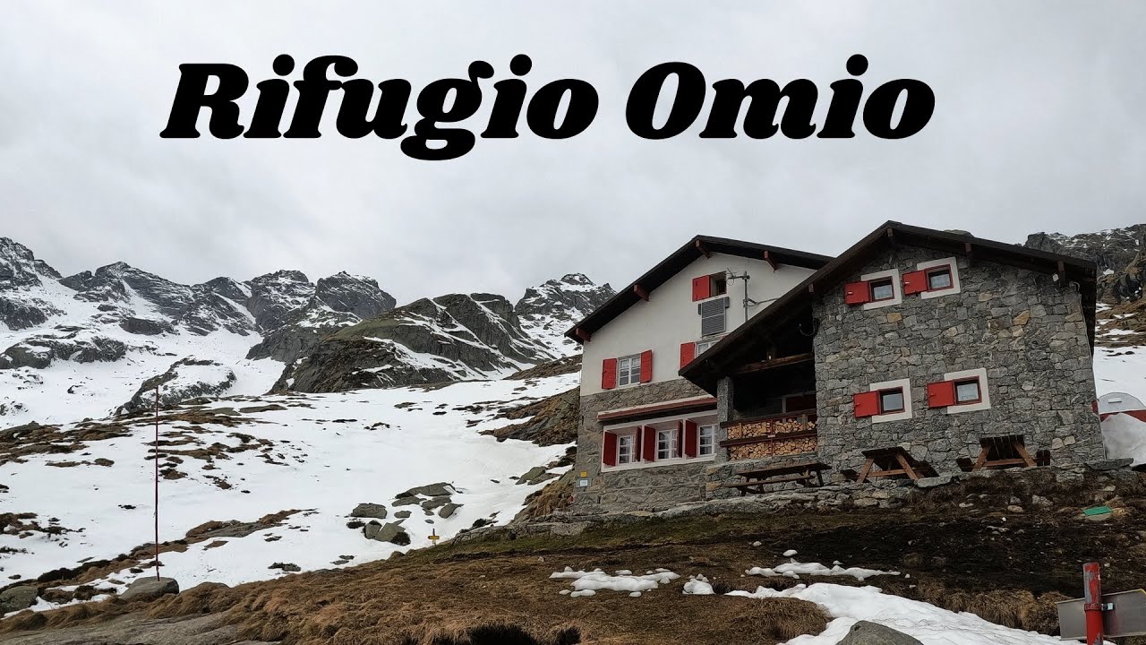 Rifugio Omio Val Masino , Sondrio,Trekking Valtellina,Lombardia,Italy.