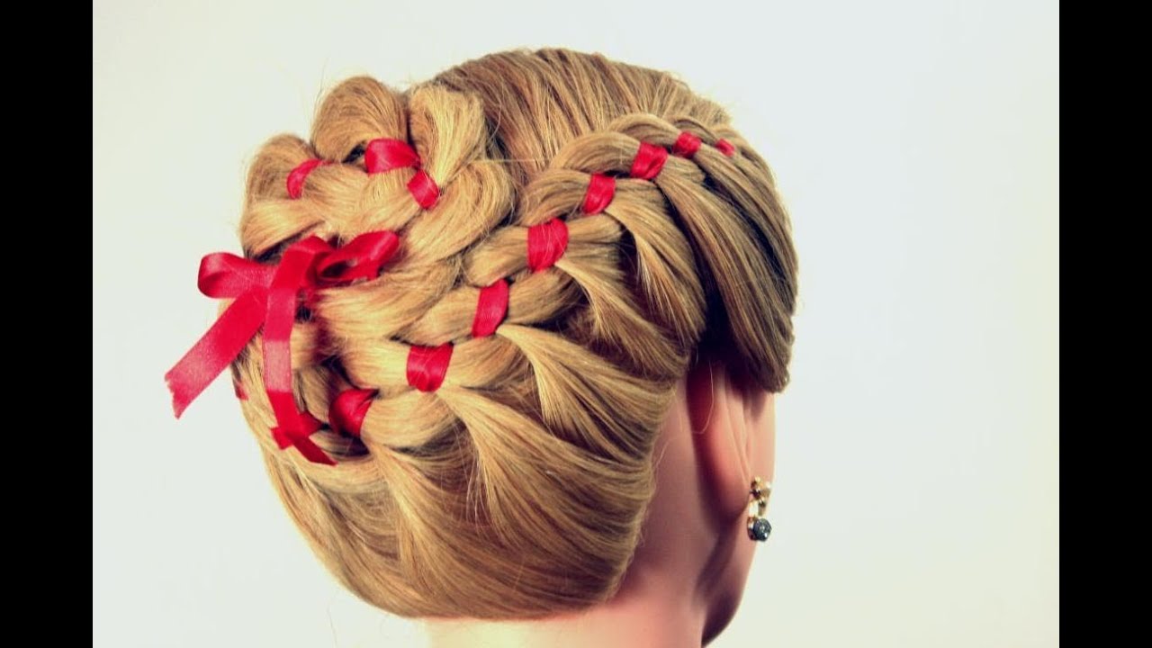 Прическа: плетение косы из 4 прядей с лентой.  4 Strand Braid