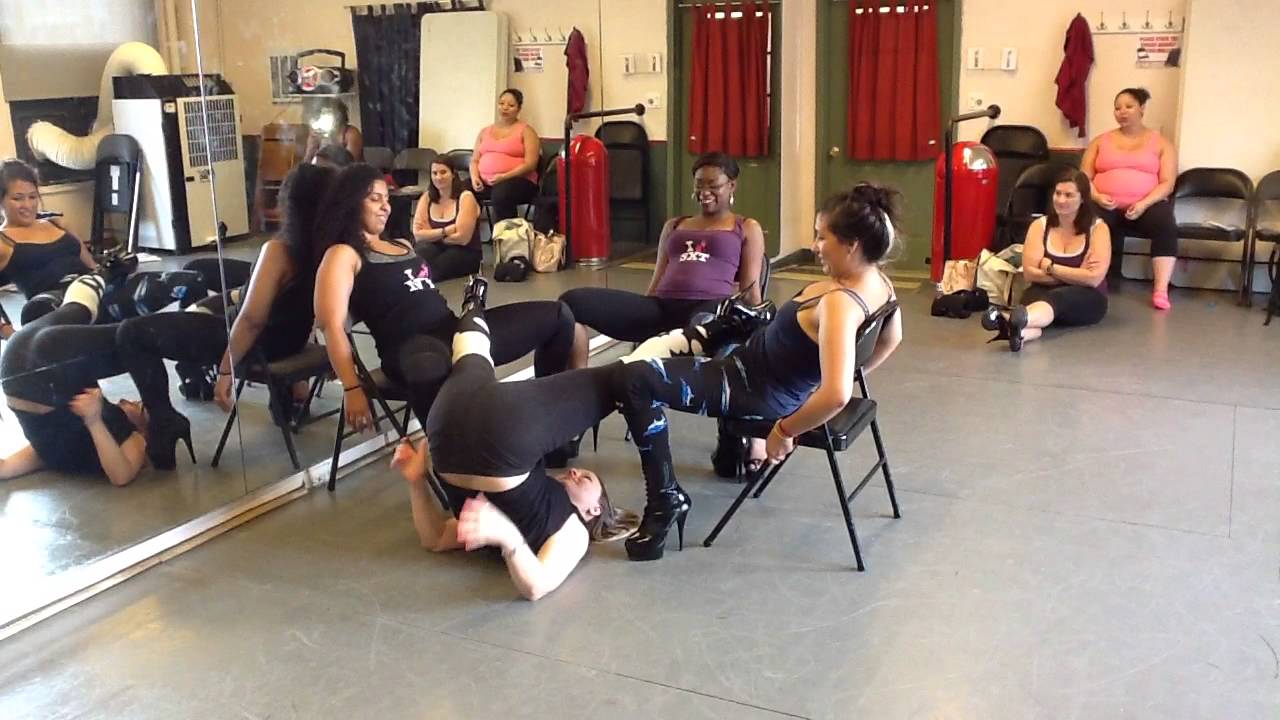 3 Way Lap Dance with StripXpertease Instructors!