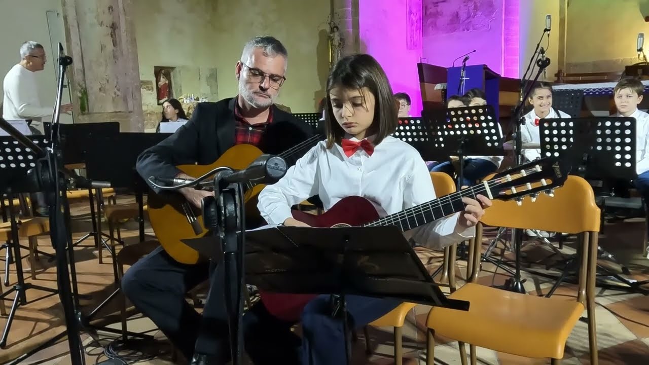 Melodie di pace (What child is this - Auld Lang Syne) - SS1G Kennedy - IC Casale Brindisi