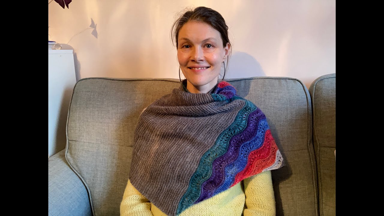Knit: Buccaneer shawl finished, update on my other WIPS, and some chat