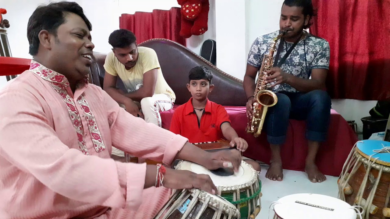 Raag: Yaman/ Ratnadeep Das/ Gazal: Debasis Das/ saxophone: Mr Pabitra