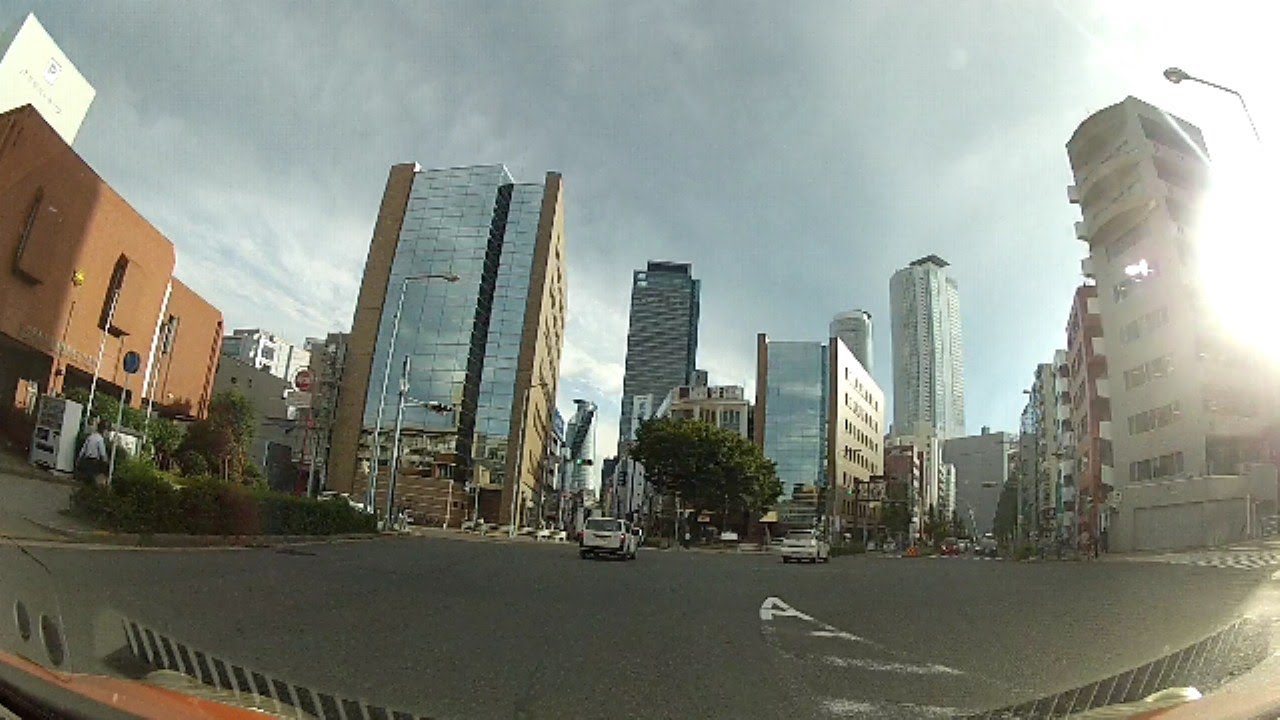 Driving Japanese City Streets