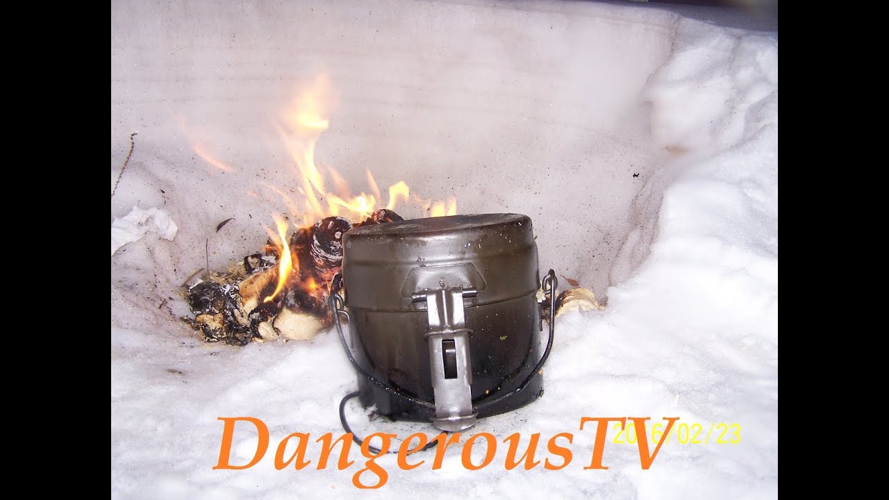 Суп со скумбрией и шведский котелок М39 (DangerousTV)