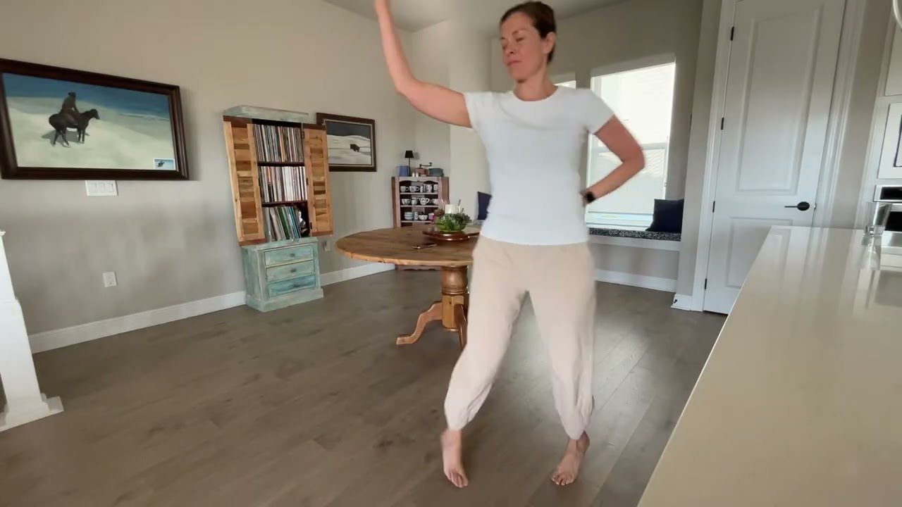 You Are Holy (Joshua Aaron) - Messianic Dance Choreography (Intermediate)