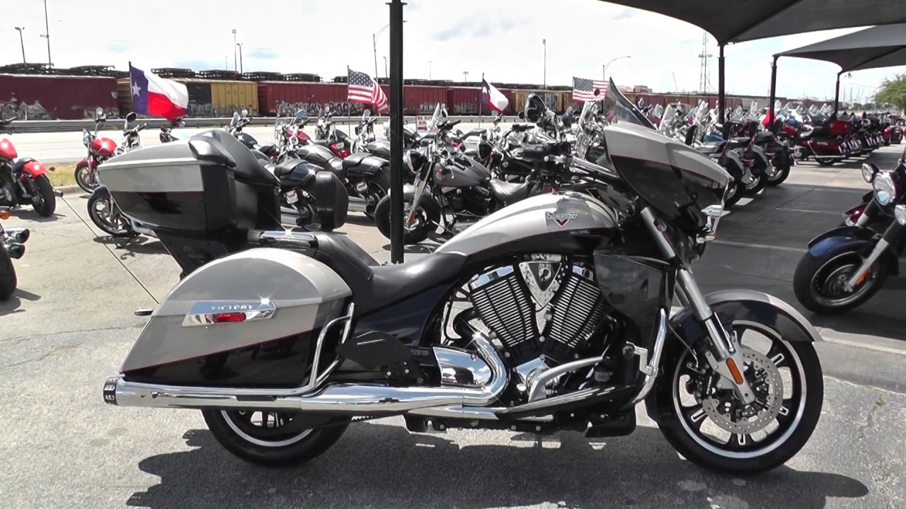 034236 - 2014 Victory Cross Country Tour - Used motorcycles for sale