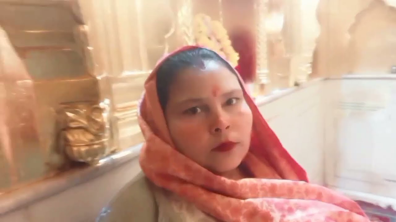 Mehroli in delhi/ yogamaya mandir aur family ke sath ek din 💞👥