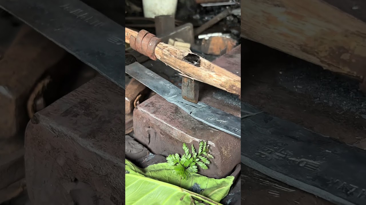 Don't blink, look at the techniques and skills of blacksmithing in steel cutting #blacksmith
