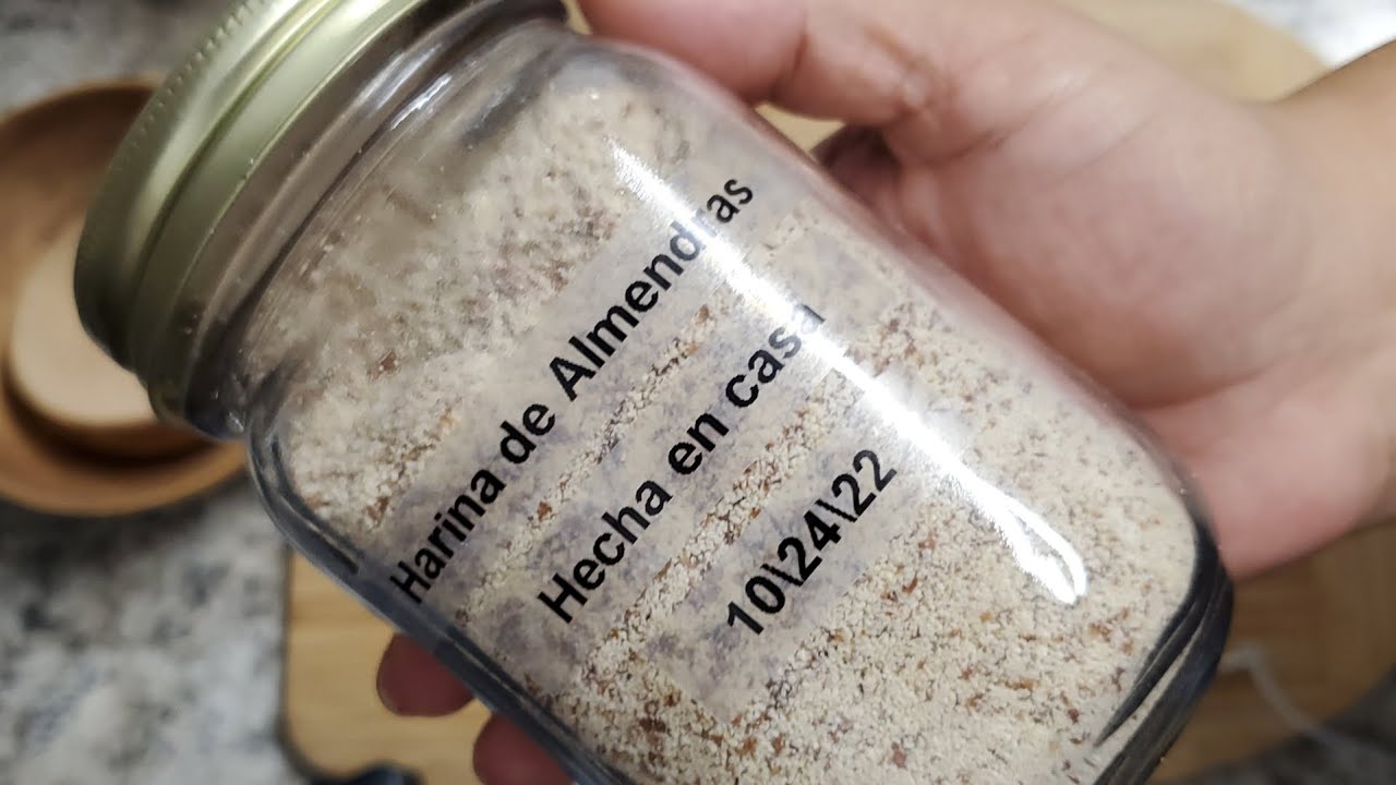 HARINA DE ALMENDRAS HECHA CON EL BAGAZO O RESIDUO DESPUES DE EXTRAER LA LECHE DE ALMENDRAS. KETO,