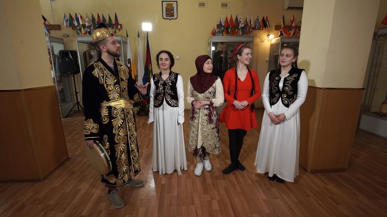 «Ода народу». Таджики
