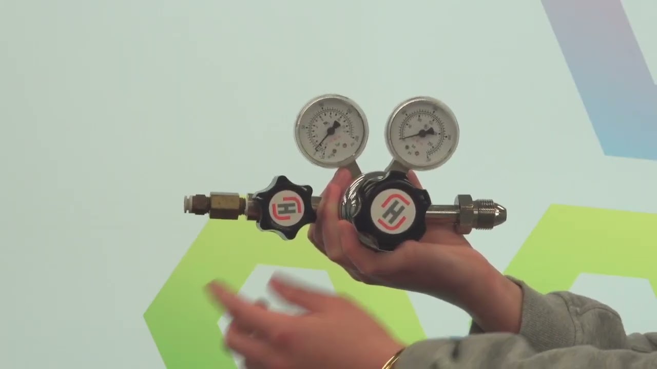 Microbiology International - Attaching a Gas Regulator