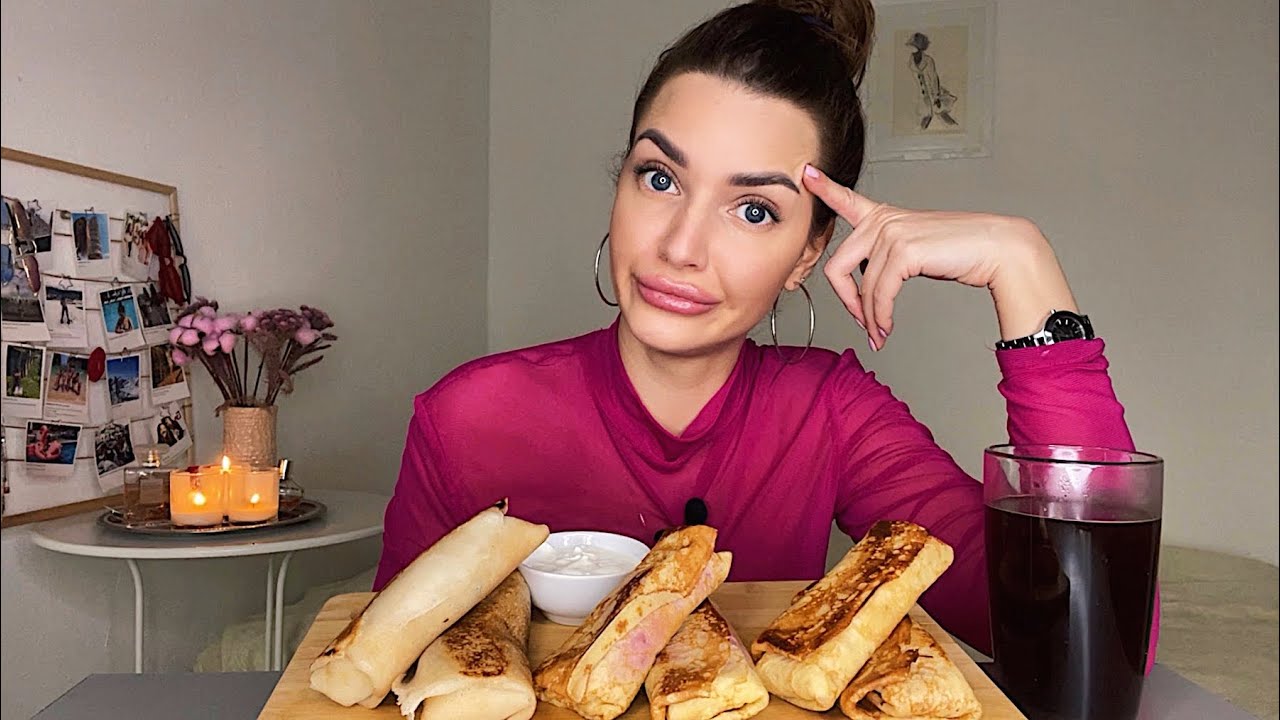 НЕЧАЯННО УЕХАЛА В АЭРОПОРТ🤦🏽‍♀️ СОСЕДИ УКРАЛИ ТАБУРЕТКИ 😂 | МУКБАНГ блины кофе MUKBANG