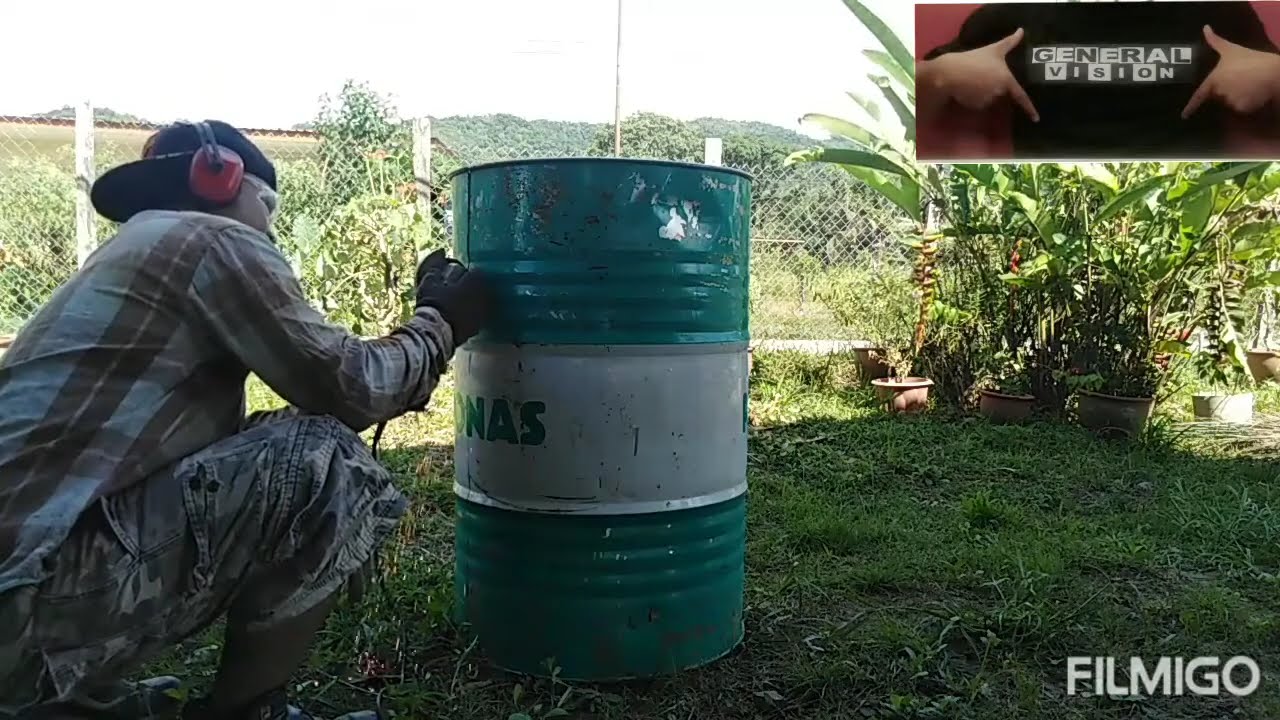 DIY BBQ grill/tempat panggang menggunakan oil drum barrel..