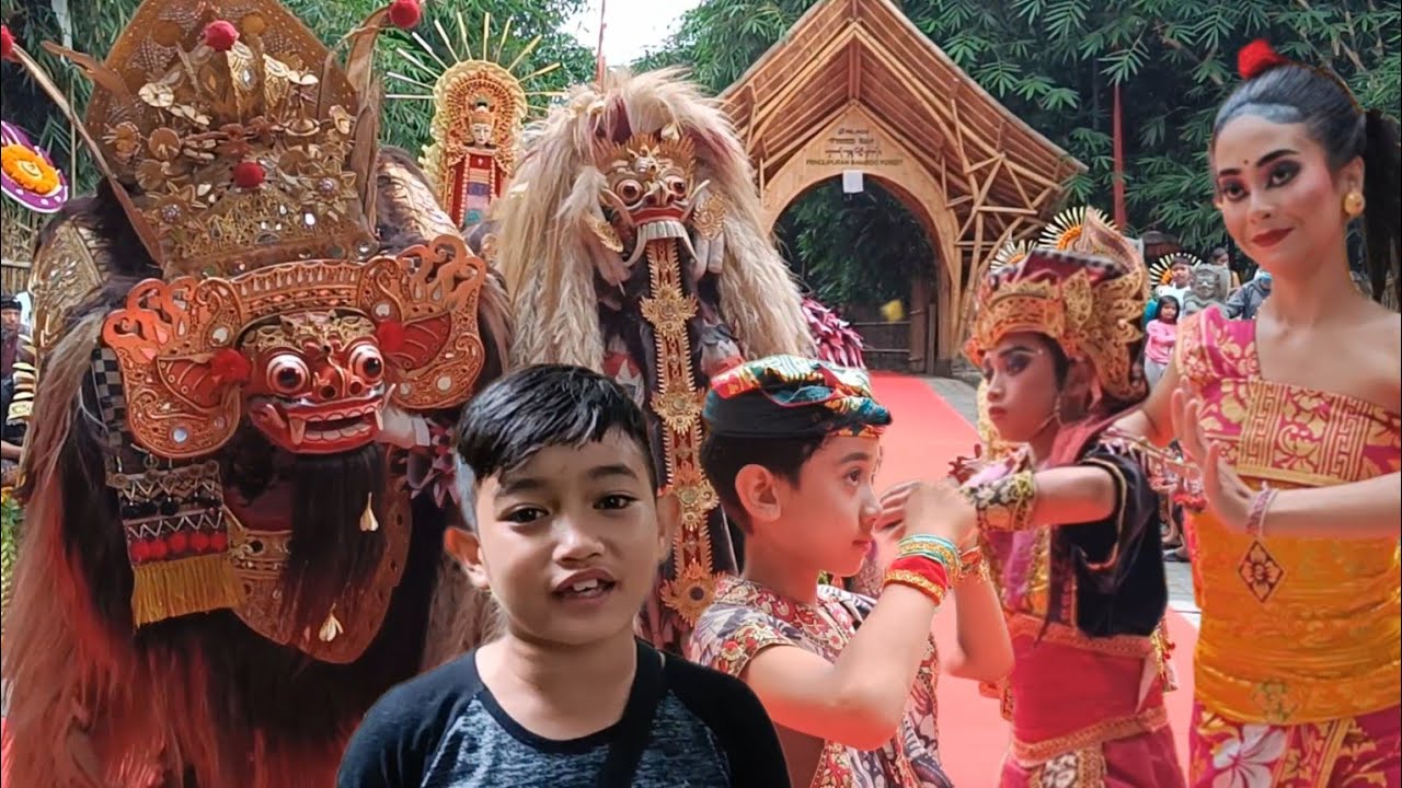 Irvan Nonton Barong Di Pembukaan Festival Penglipuran,Ada Banyak Tari Tarian