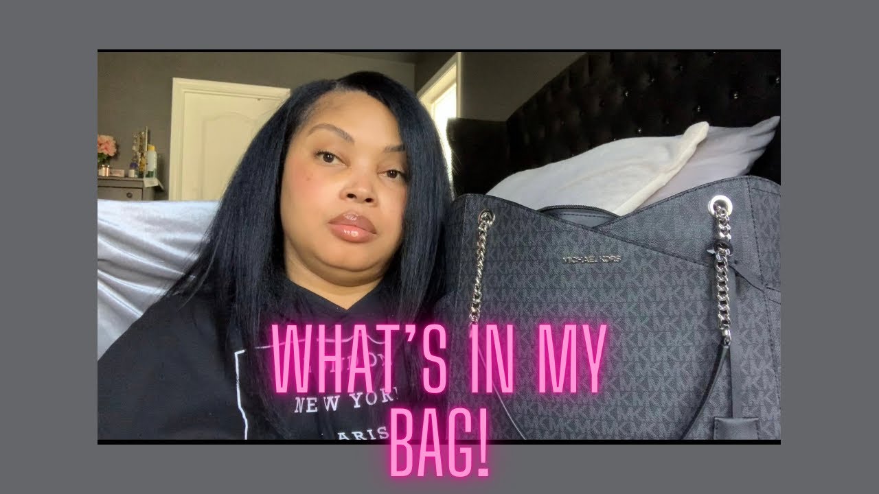 What’s in my bag? I Michael Kors Large Jet Set Tote