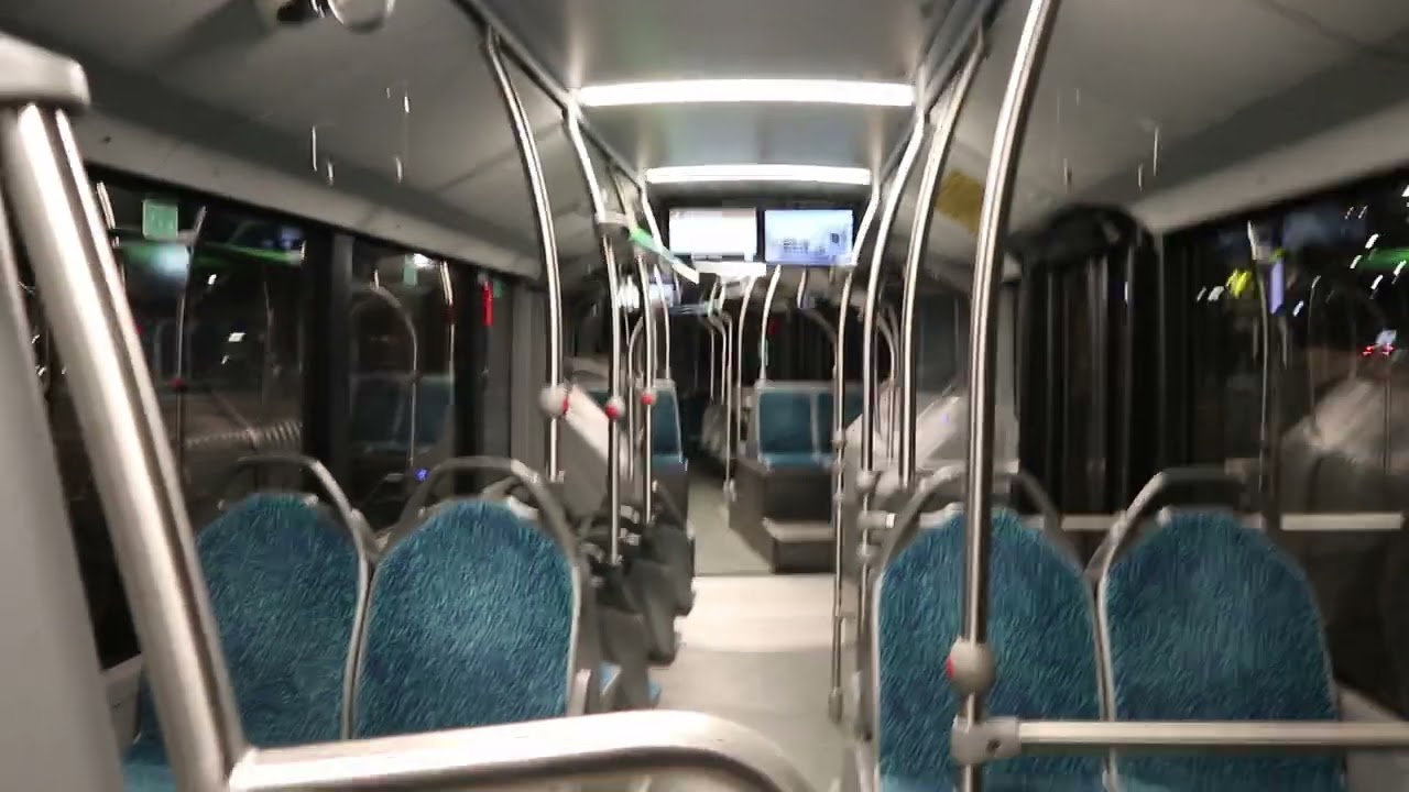 Lugano | Mercedes-Benz Citaro C2G TPL in servizio notturno sul lungolago