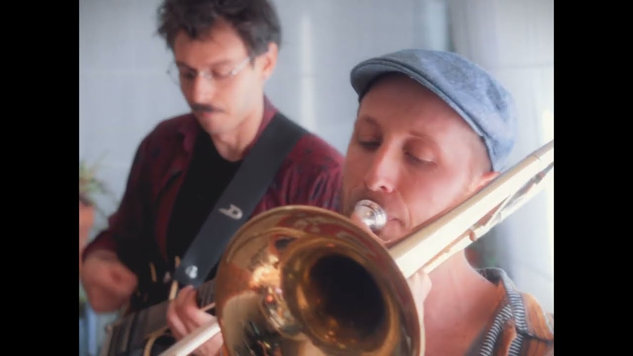 Struttin' with Some Barbecue - Mystery Swing Band