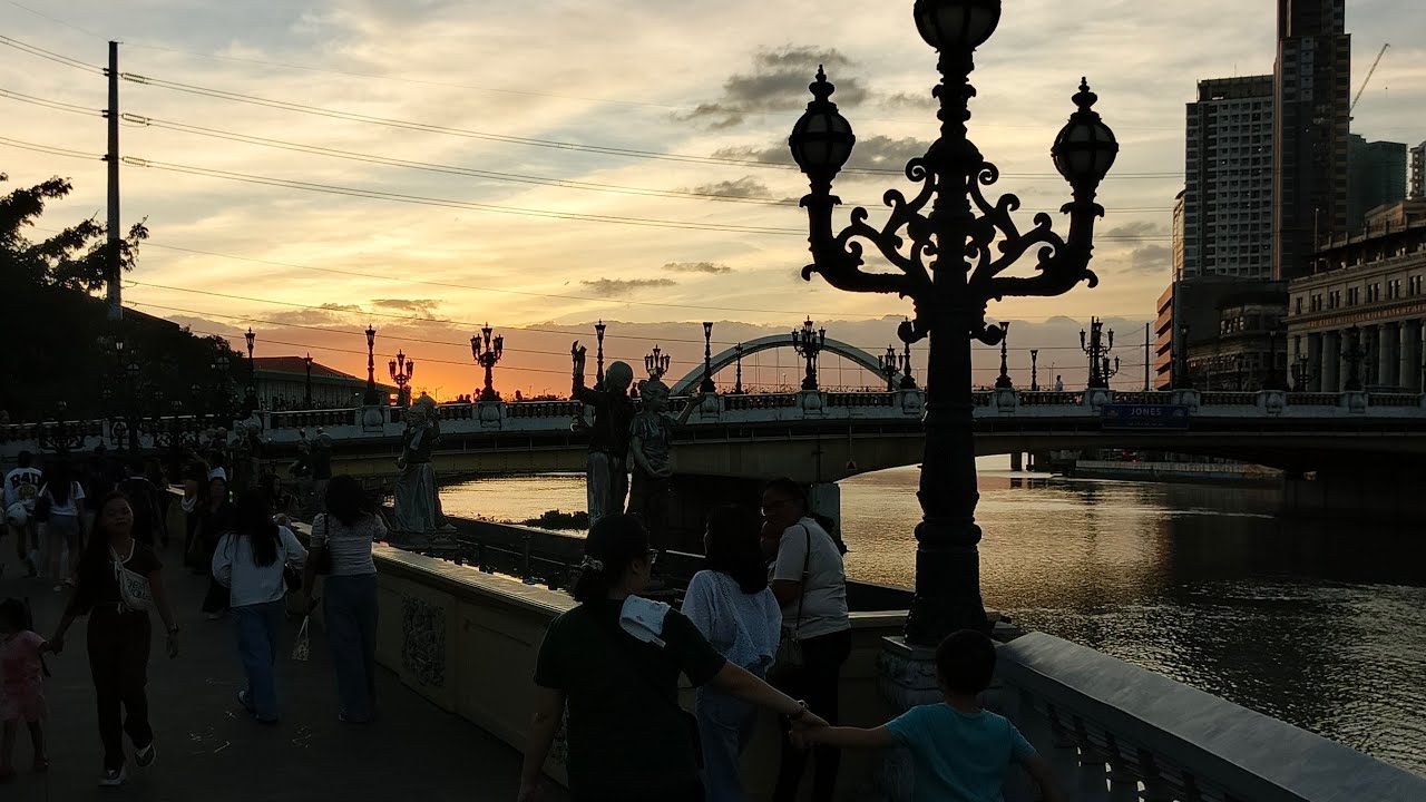 pasig river esplanade live update
