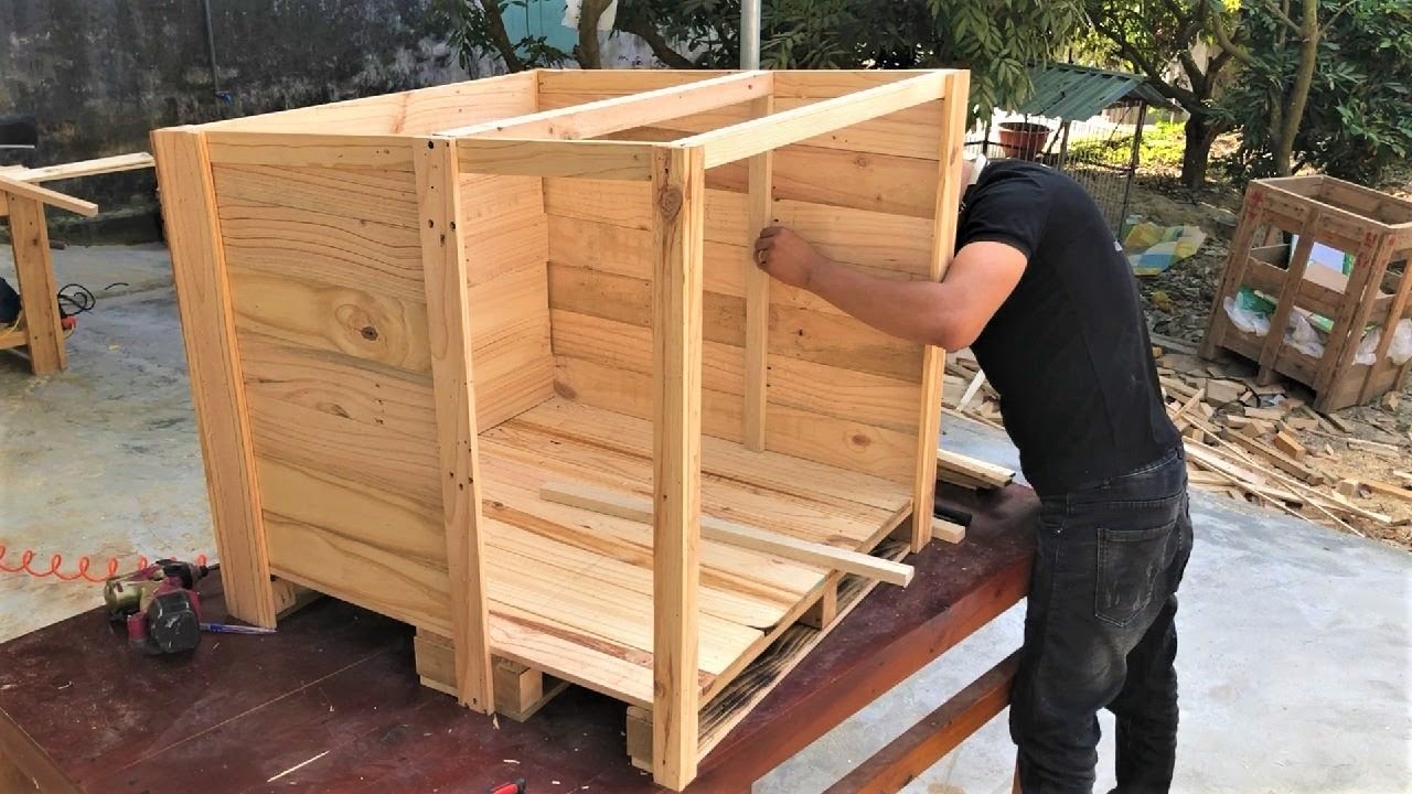 Amazing Pallets Woodworking Projects Pets House Ideas // How To Building Wooden House For Lovely Dog