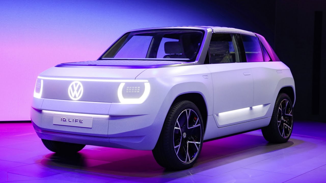 The Volkswagen ID. LIFE at IAA Mobility 2021 || footage exterior and interior