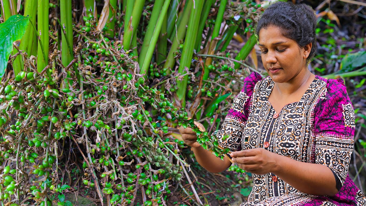 Aromatic Cardamom🌾Freshly picked pods drying easy way,made more delicious spicy and sweet recipes