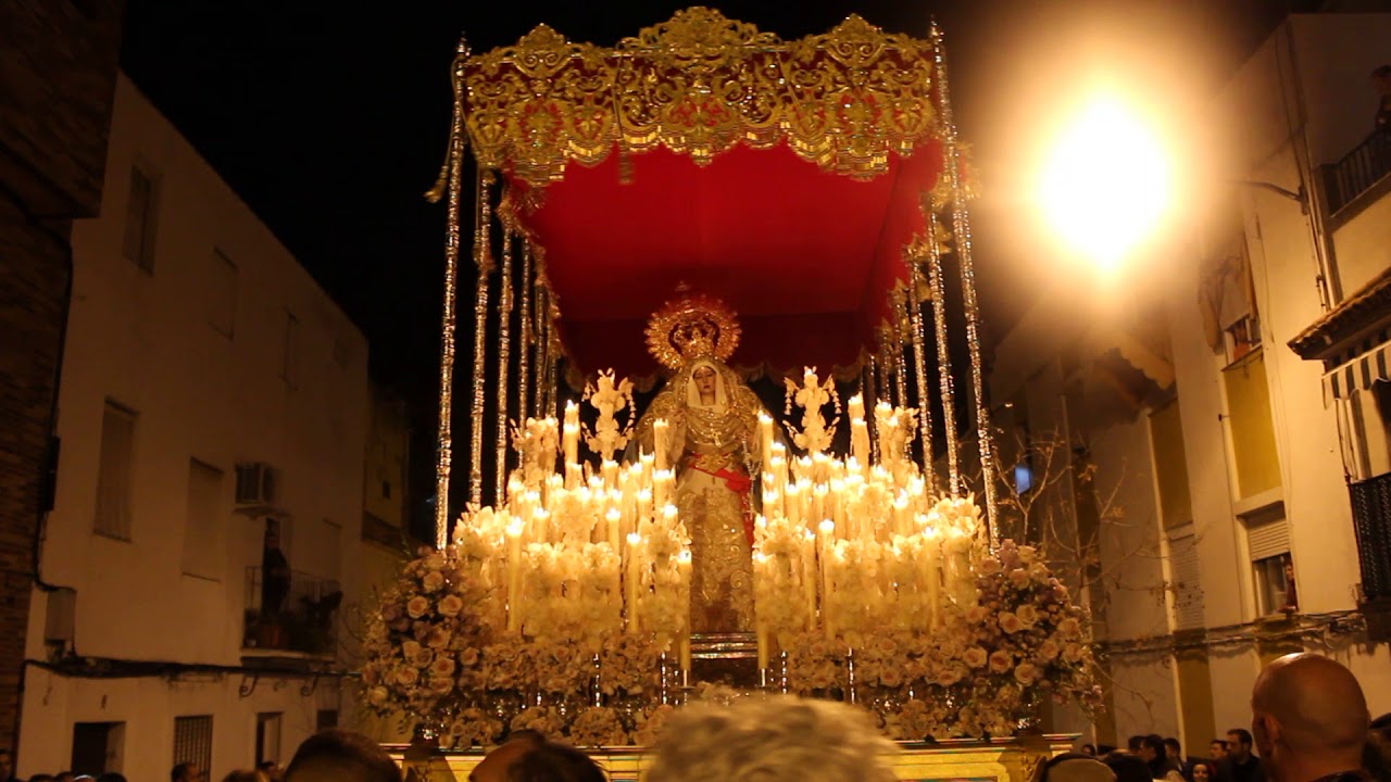 Salud (Agonía) con Reina de Triana en Barrio del Naranjo, Córdoba Martes Santo 2018