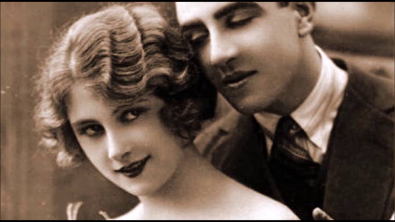 MAD ABOUT THE BOY - Elsie Carlisle with Rudy Starita & His Ambassadors 1932