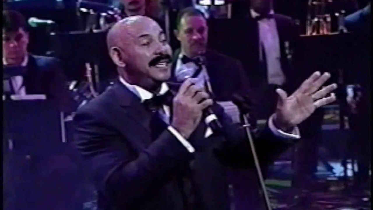 Mi Bajo y Yo - Oscar de Leon (En Vivo)