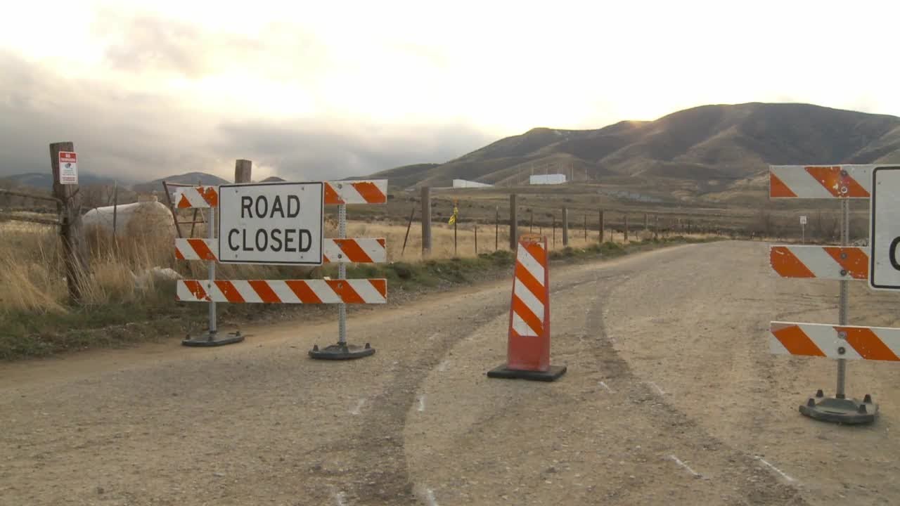 Neighbors want road improvements as community mourns loss of high school student