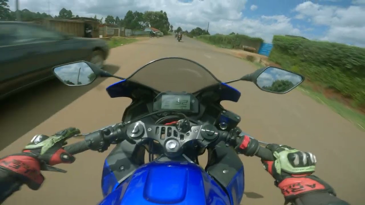 Yamaha R3 twisties | Part 3