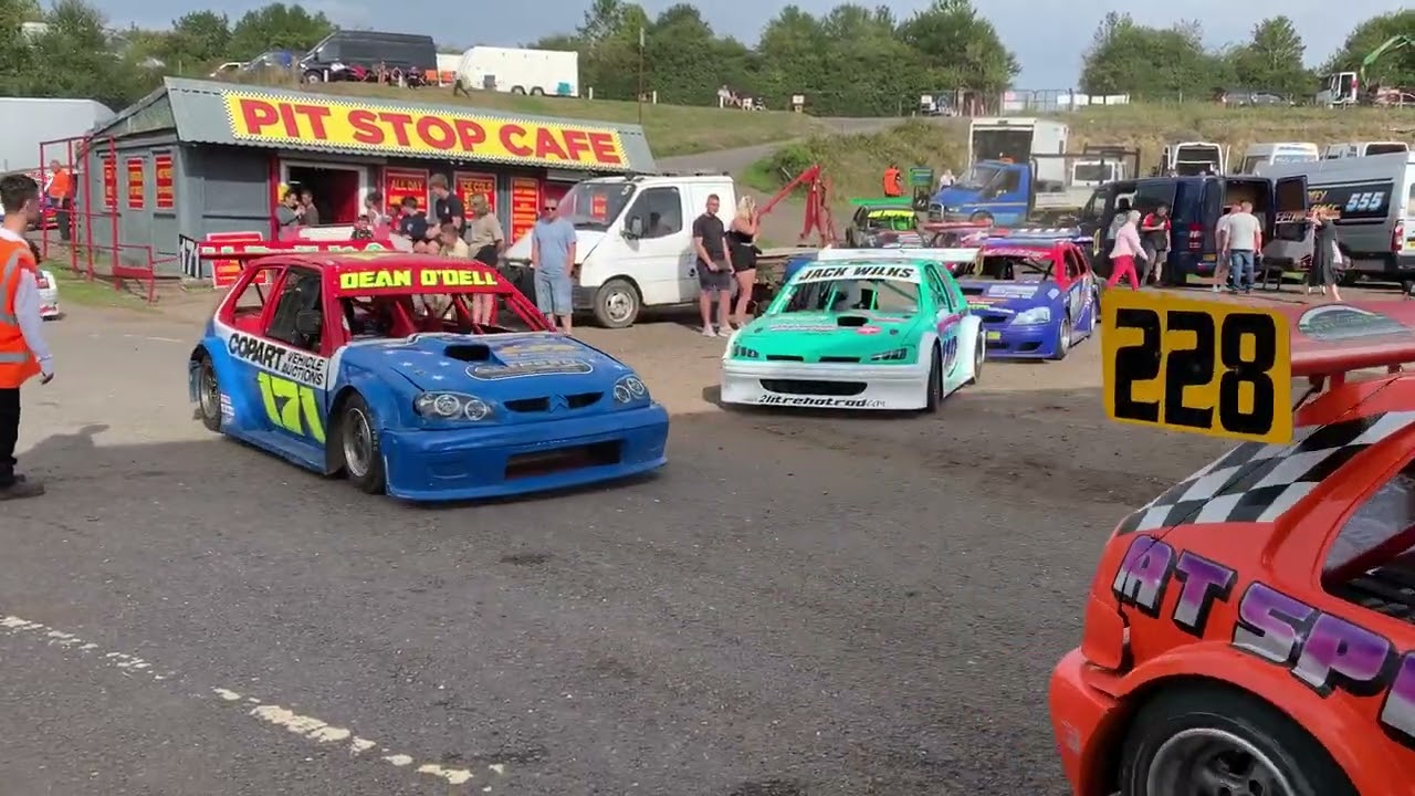 2 Litre hotrods on way to track for heat 2 Hednesford hills raceway 28/08