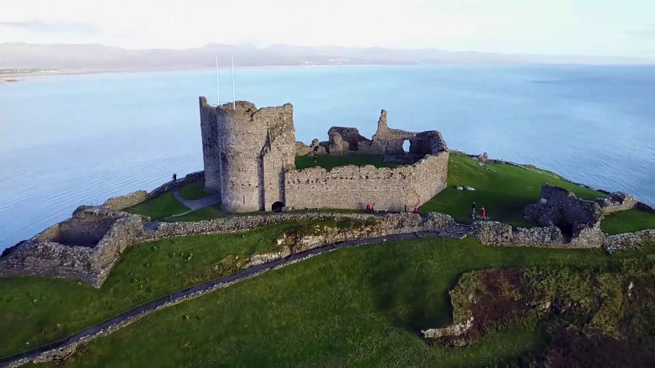 DJI Mavic Pro drone - North Wales Criccieth castle & Black Rock sands.