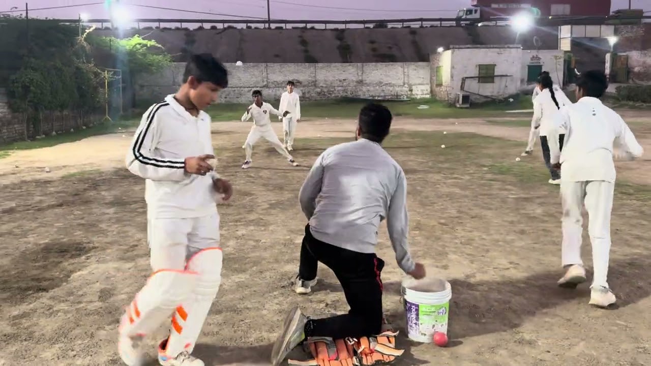 #catching #cricketacadmey #viralnews 