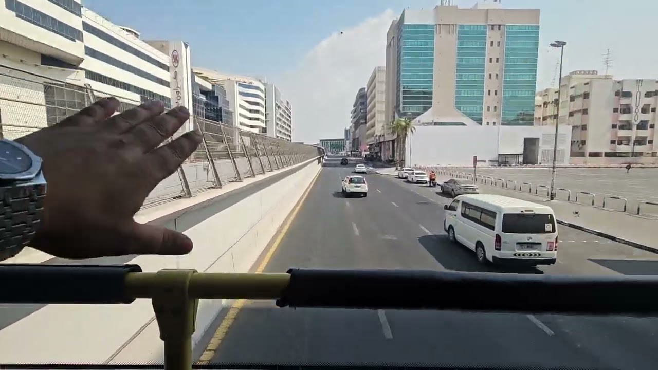 الجزء الثاني رحلة من دبي الى مدينة الشارقه بلباص
