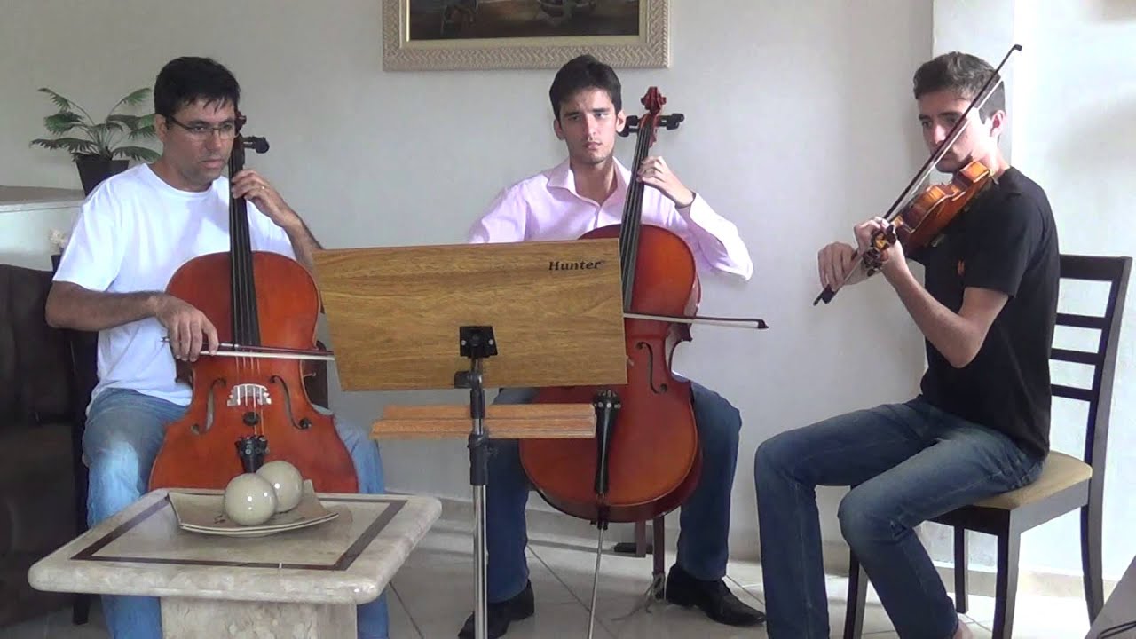 CCB hino 06 - Glória ao Justo Fiel Cordeiro - Trio de Cordas, Hinario n° 5