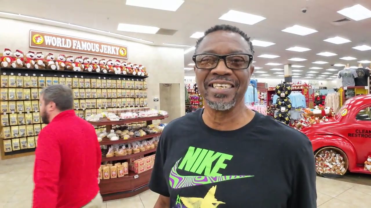 Exploring Buc ee’s Daytona Beach Florida   First Visit Food