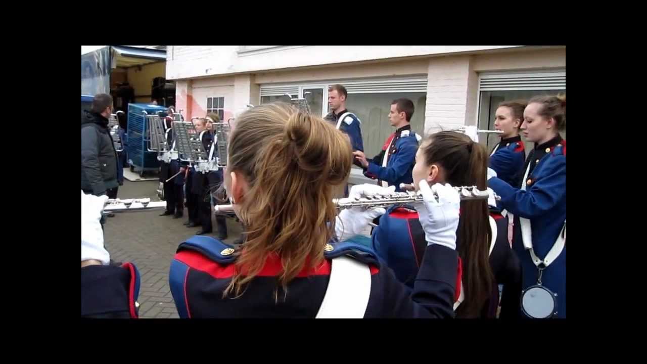 Pasveerkorps Leeuwarden (NL) Showweekend Lokeren (B)
